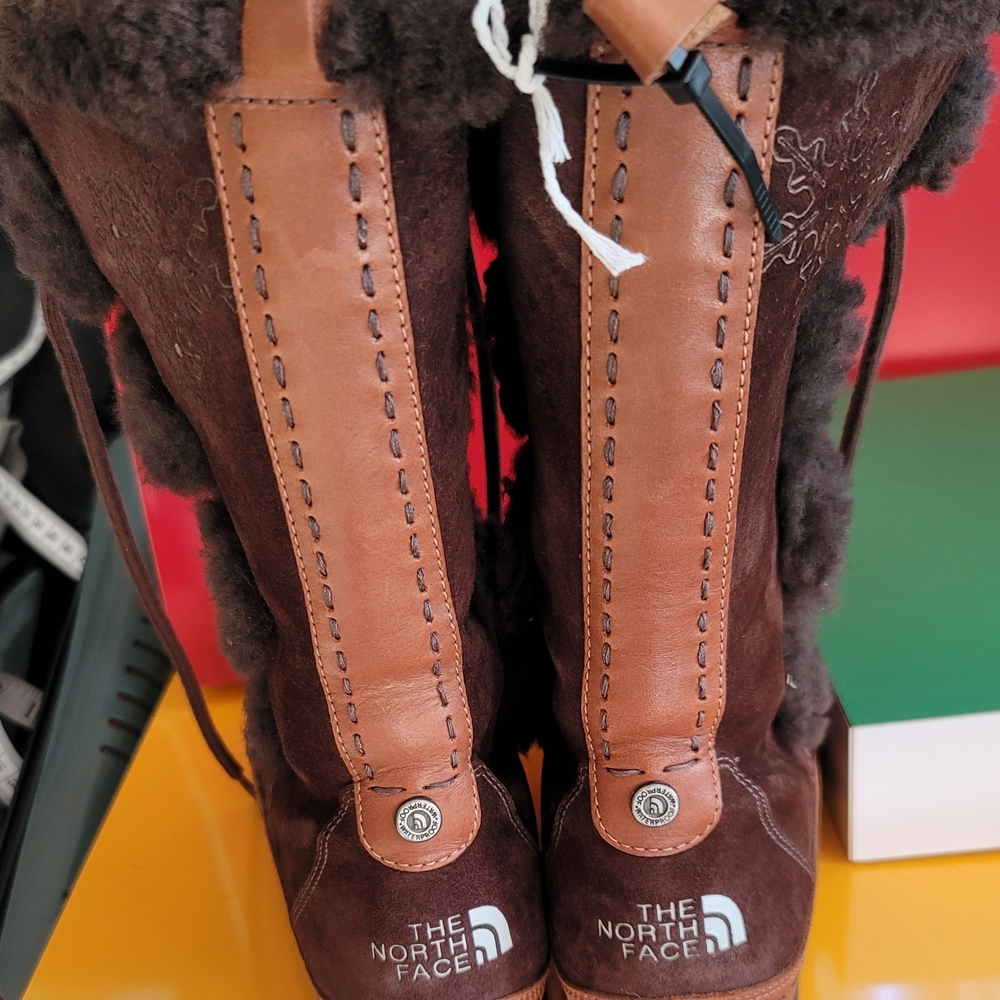 ❗️ THE NORTH FACE  Brown and Tan Boots ❗️